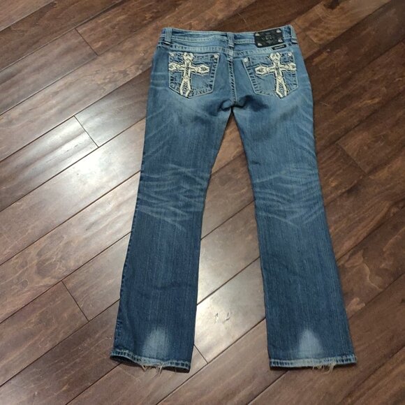 Miss Me JP5368BV Boot Cut Distressed Embellished Jeans SIZE 30 - Picture 1 of 6